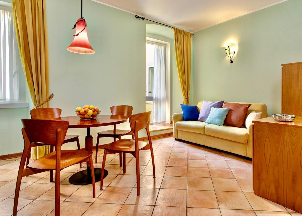 Residence San Giusto Триест Экстерьер фото