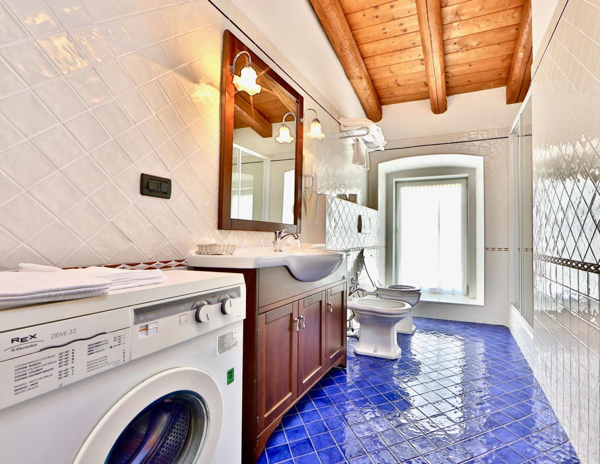 Residence San Giusto Триест Экстерьер фото